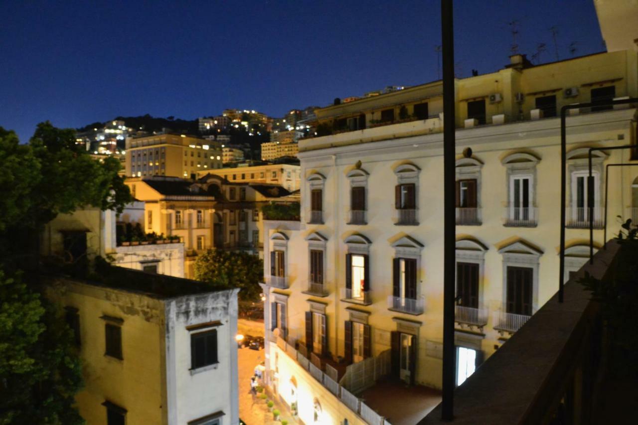 2 Camere Con Pianoforte Neapel Exterior foto